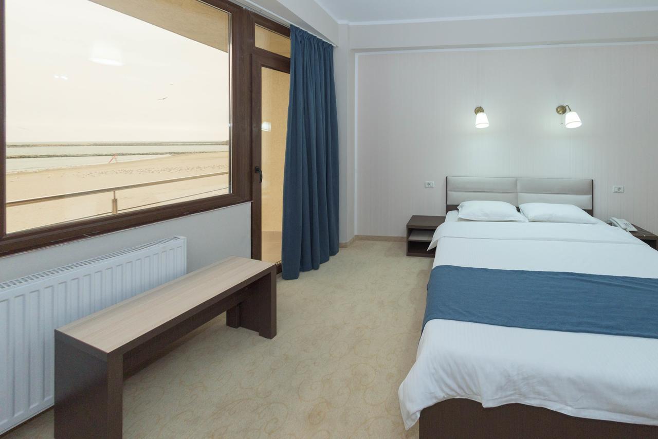 Hotel Promenada Mamaia Exterior foto